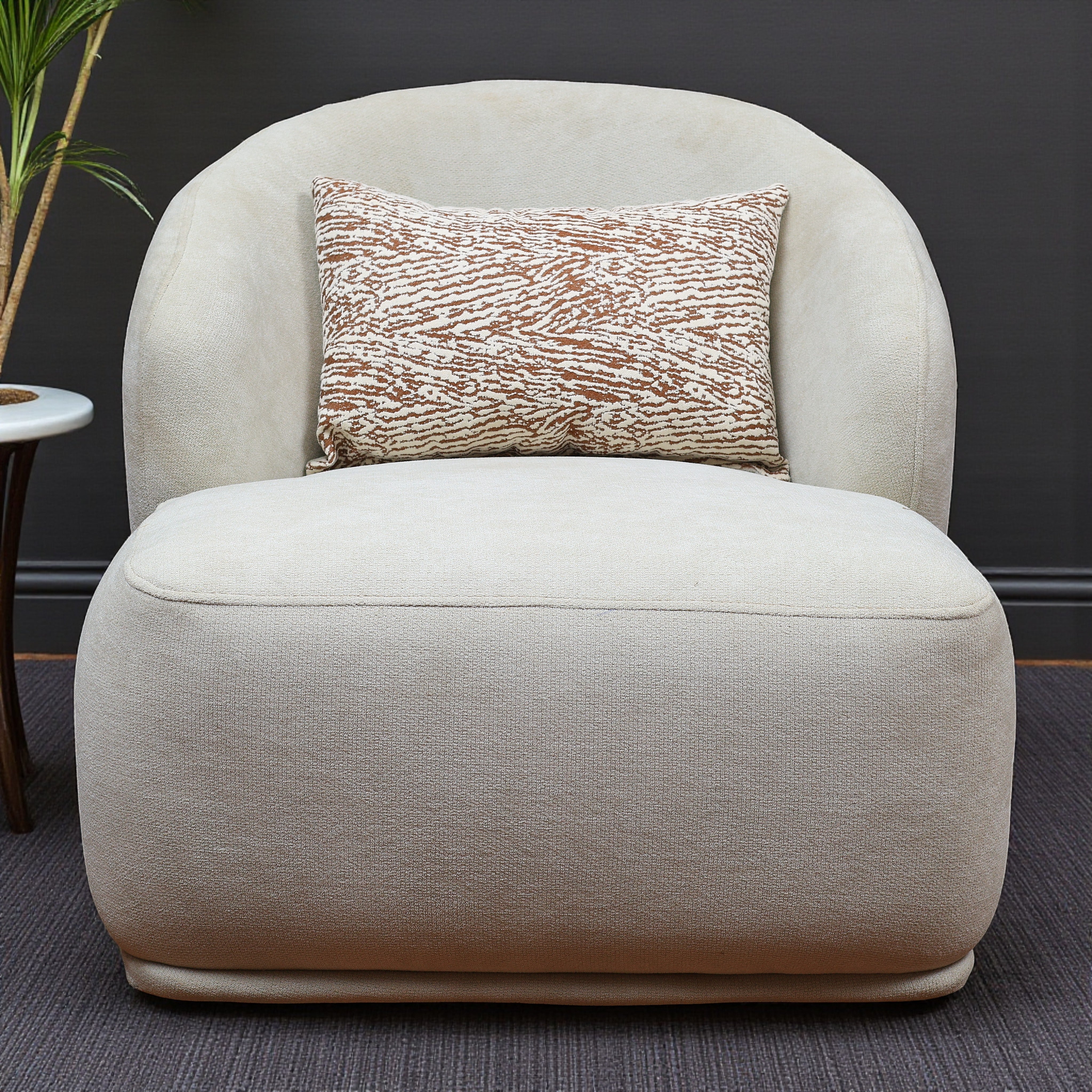 T740 انترية سرير